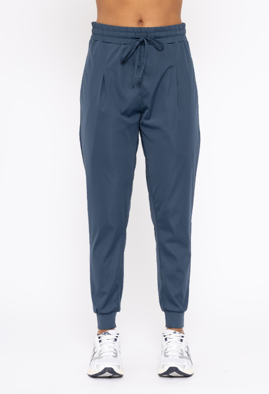 Solid Pleated Front Jogger